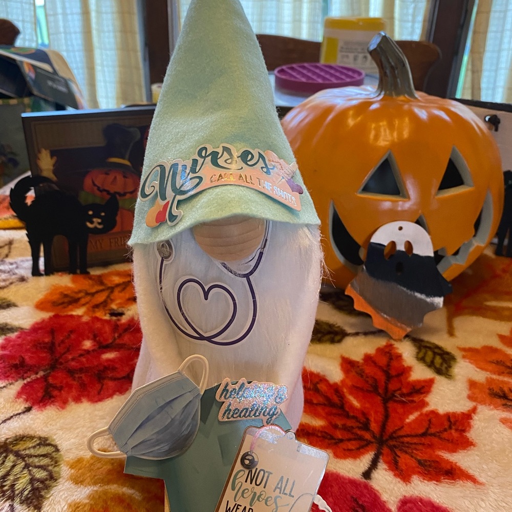 Gnome nurse